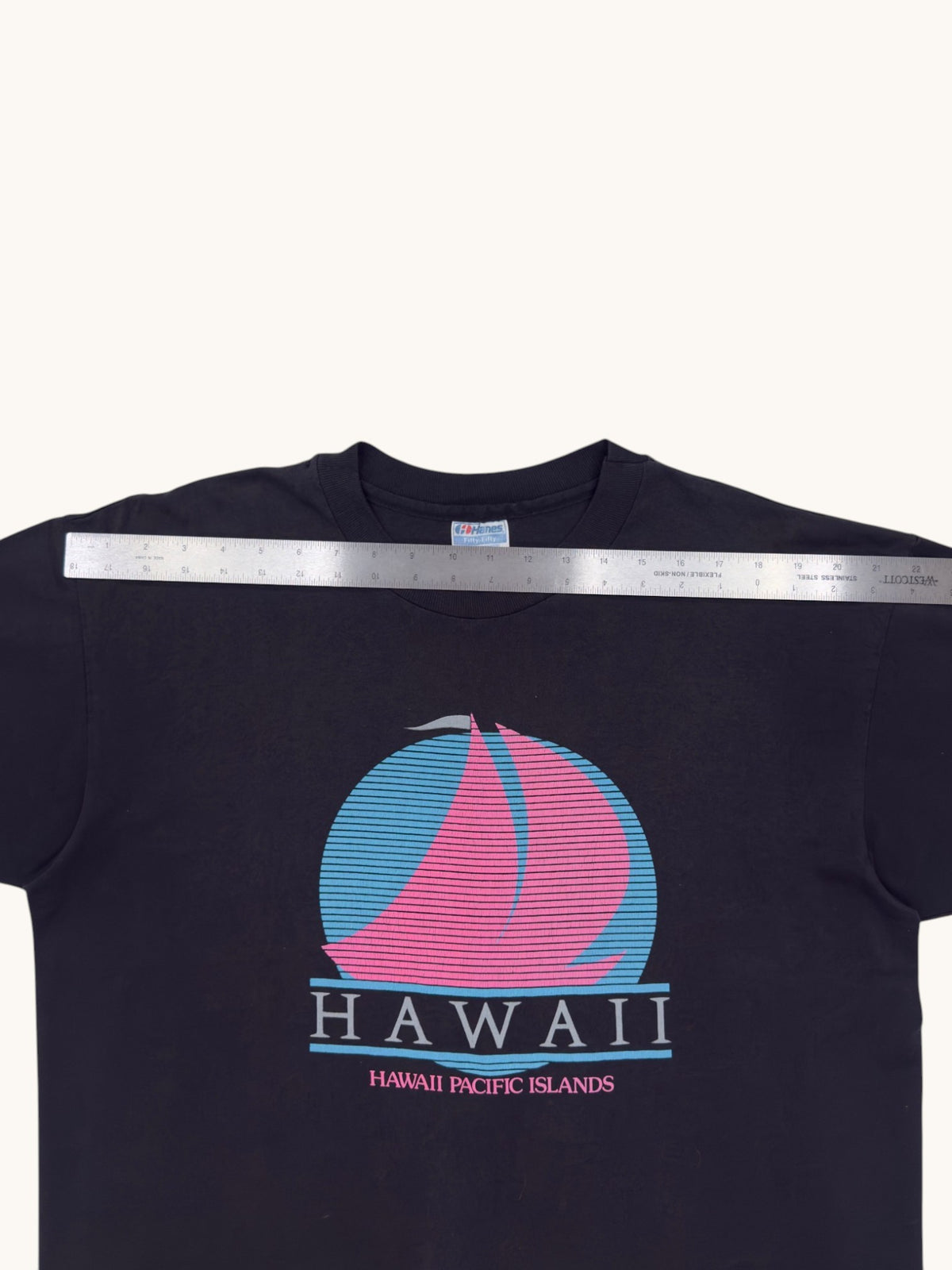 80s Hanes Hawaii Pacific Islands Tee - XL