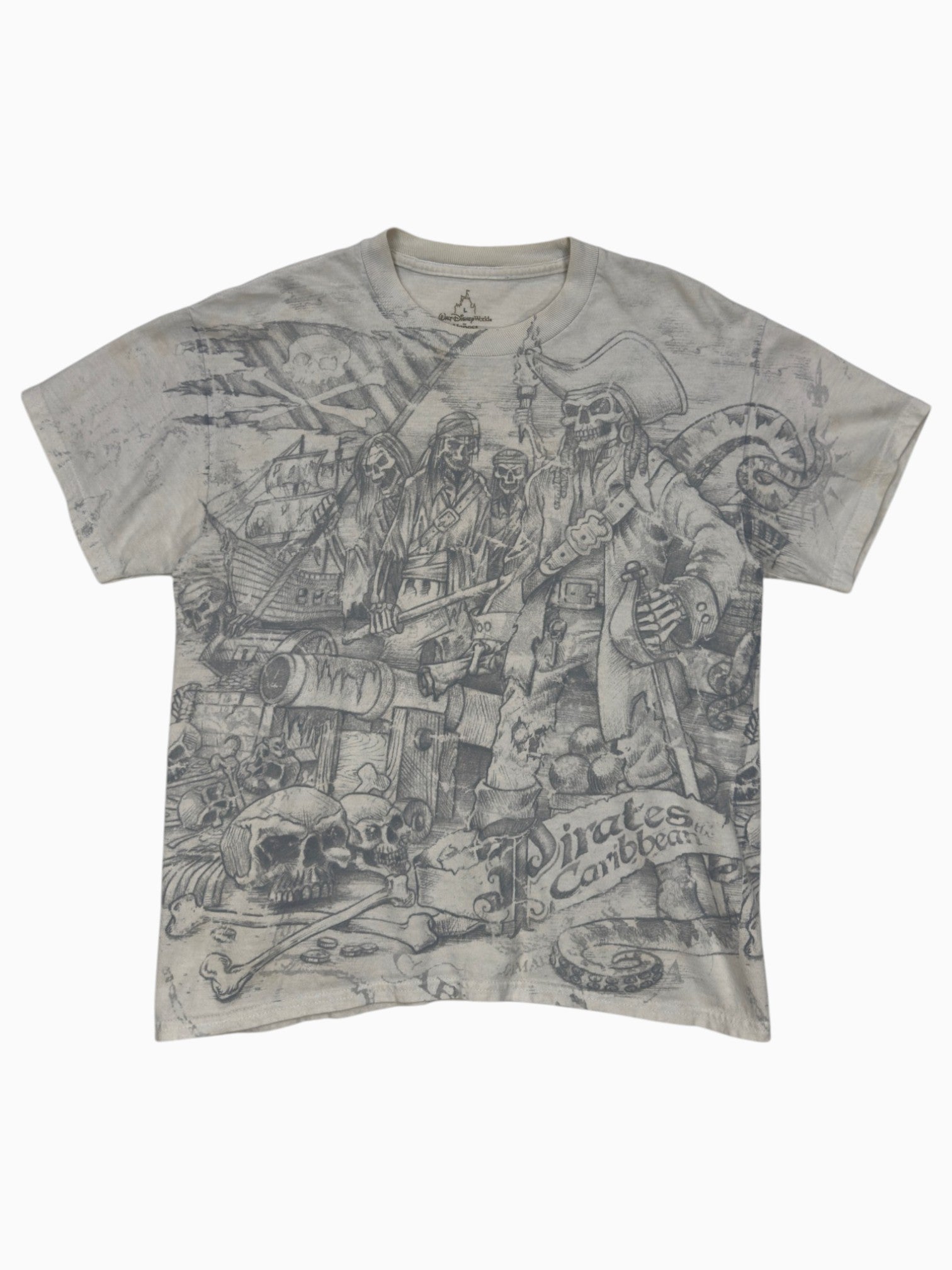 00s Walt Disney World Pirates of the Carribean Tee - L