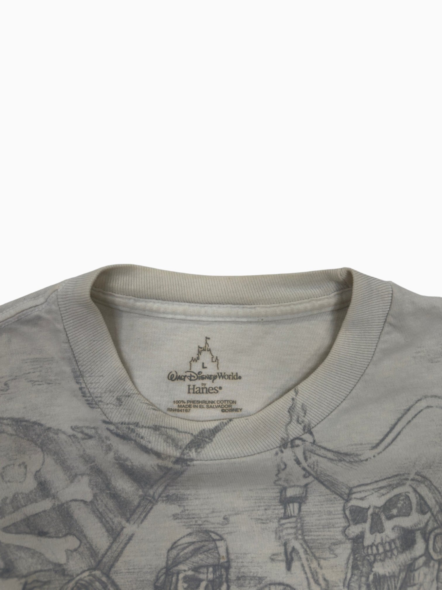 00s Walt Disney World Pirates of the Carribean Tee - L