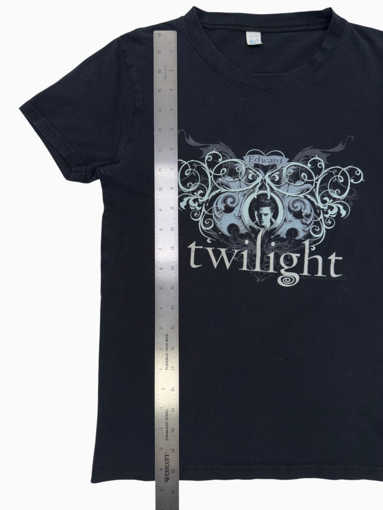 00s Tultex Girly Edward Cullen Twilight Tee