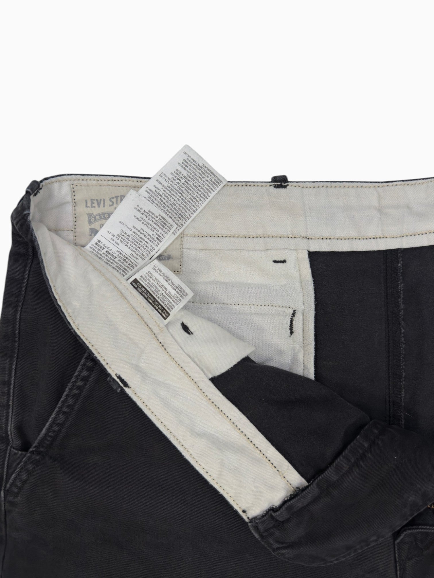 00s Levi's Black Khaki Pants - 38x32
