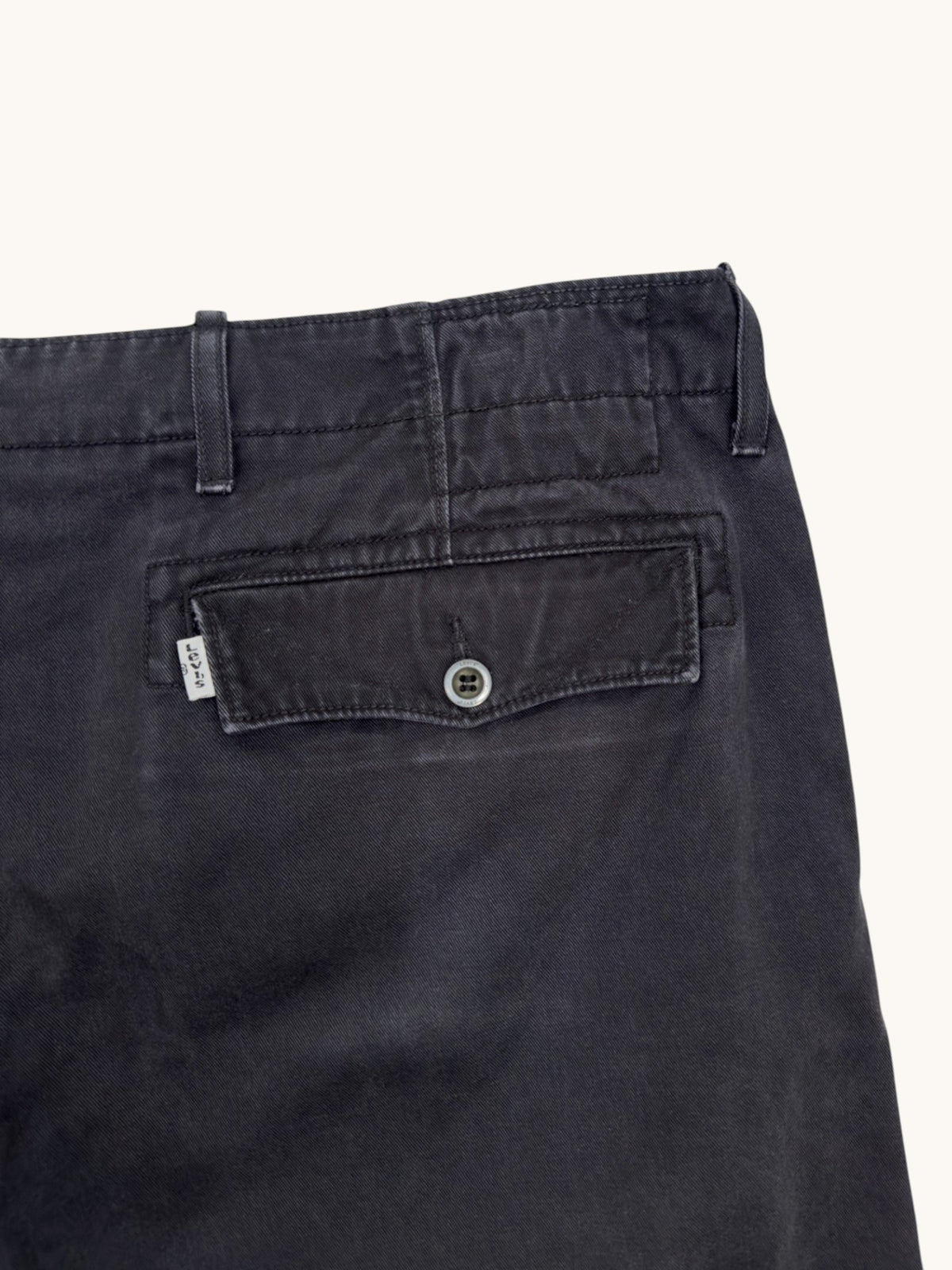 2010s Levi's Black Khaki Pants - 38x32