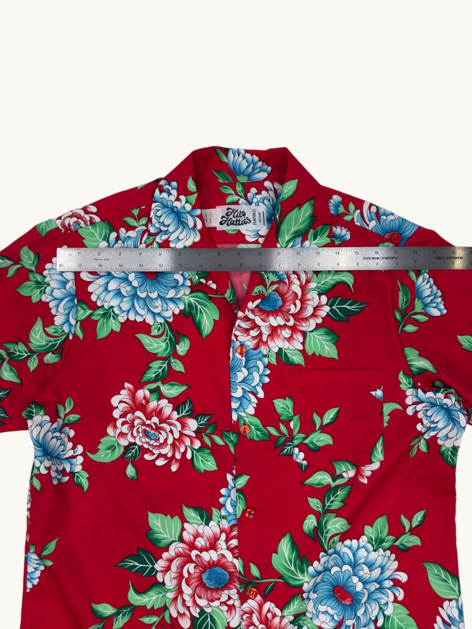 70s Hilo Hattie's Hawaiian Button Up - L