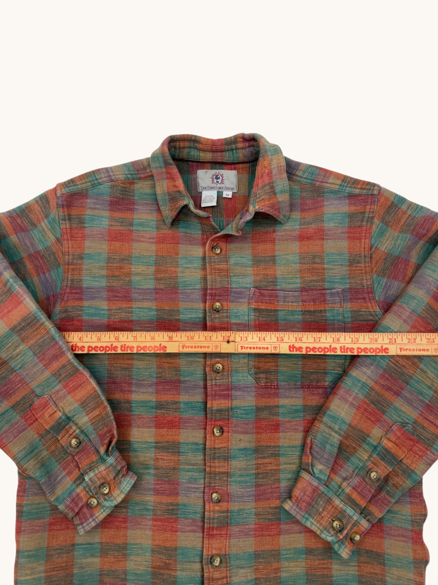 90s The Territory Ahead Button Up - M