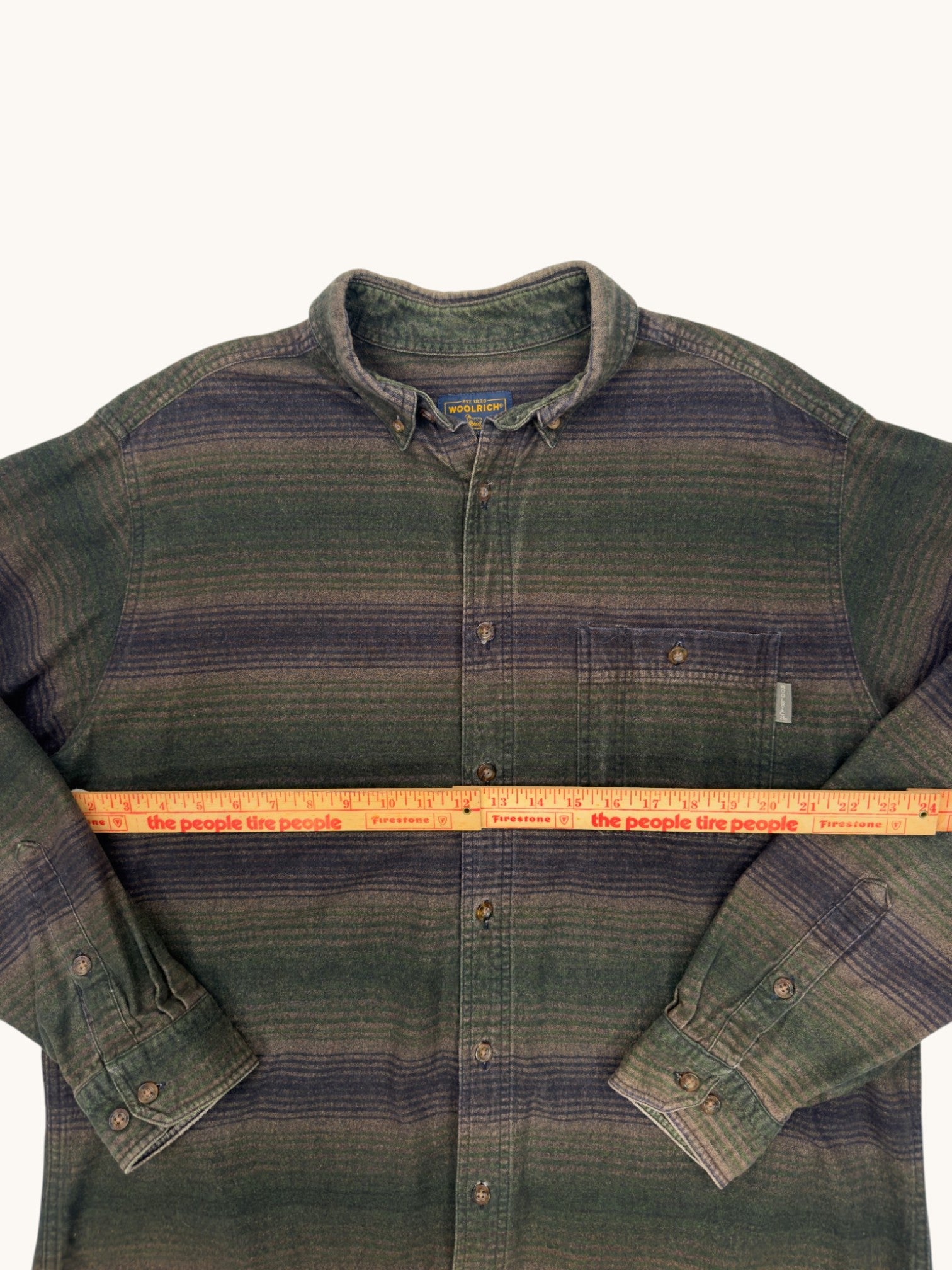 90s Woolrich Button Up - XL