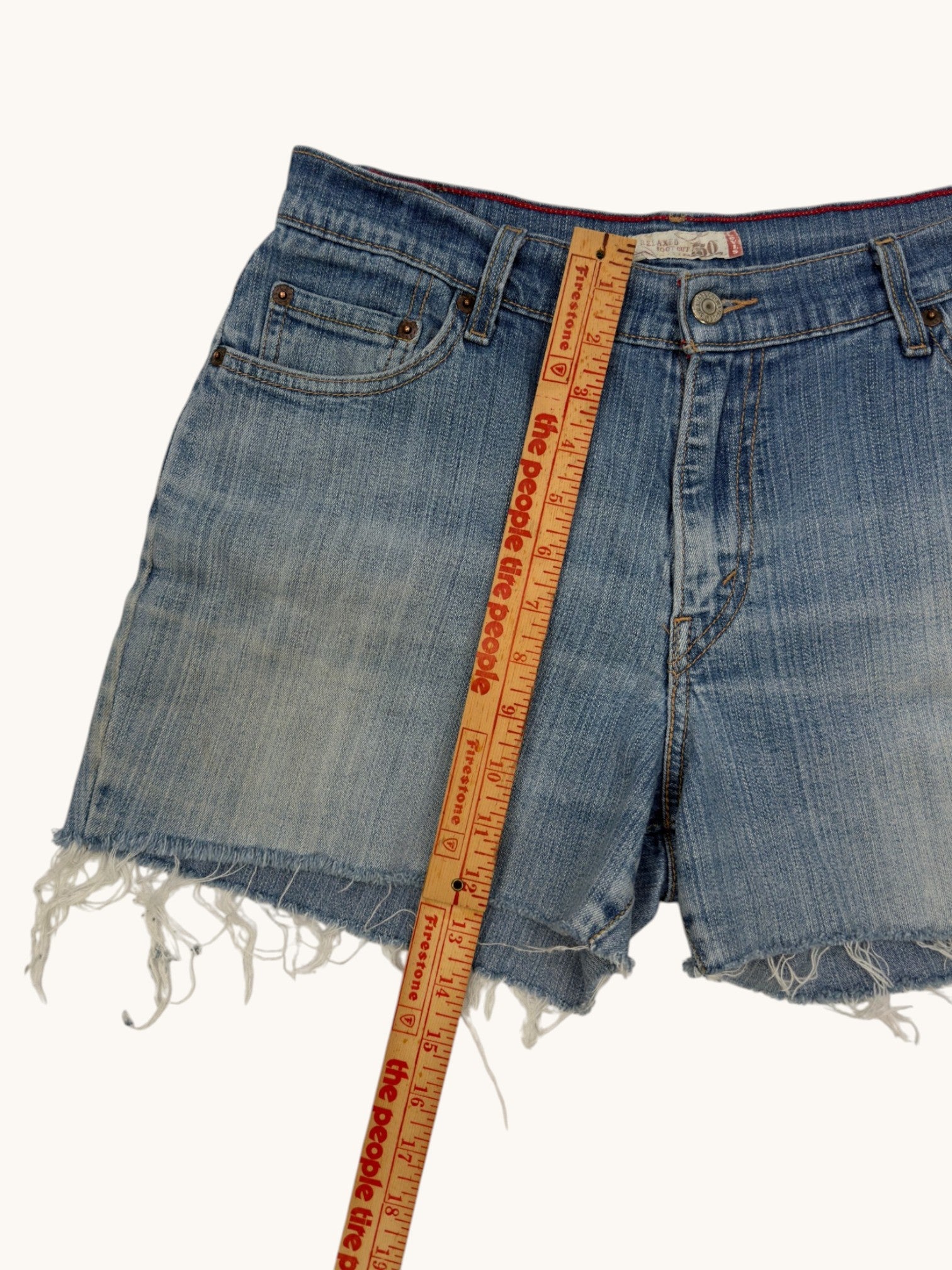 00s Levi's 550 Relaxed Bootcut Cutoffs - 12