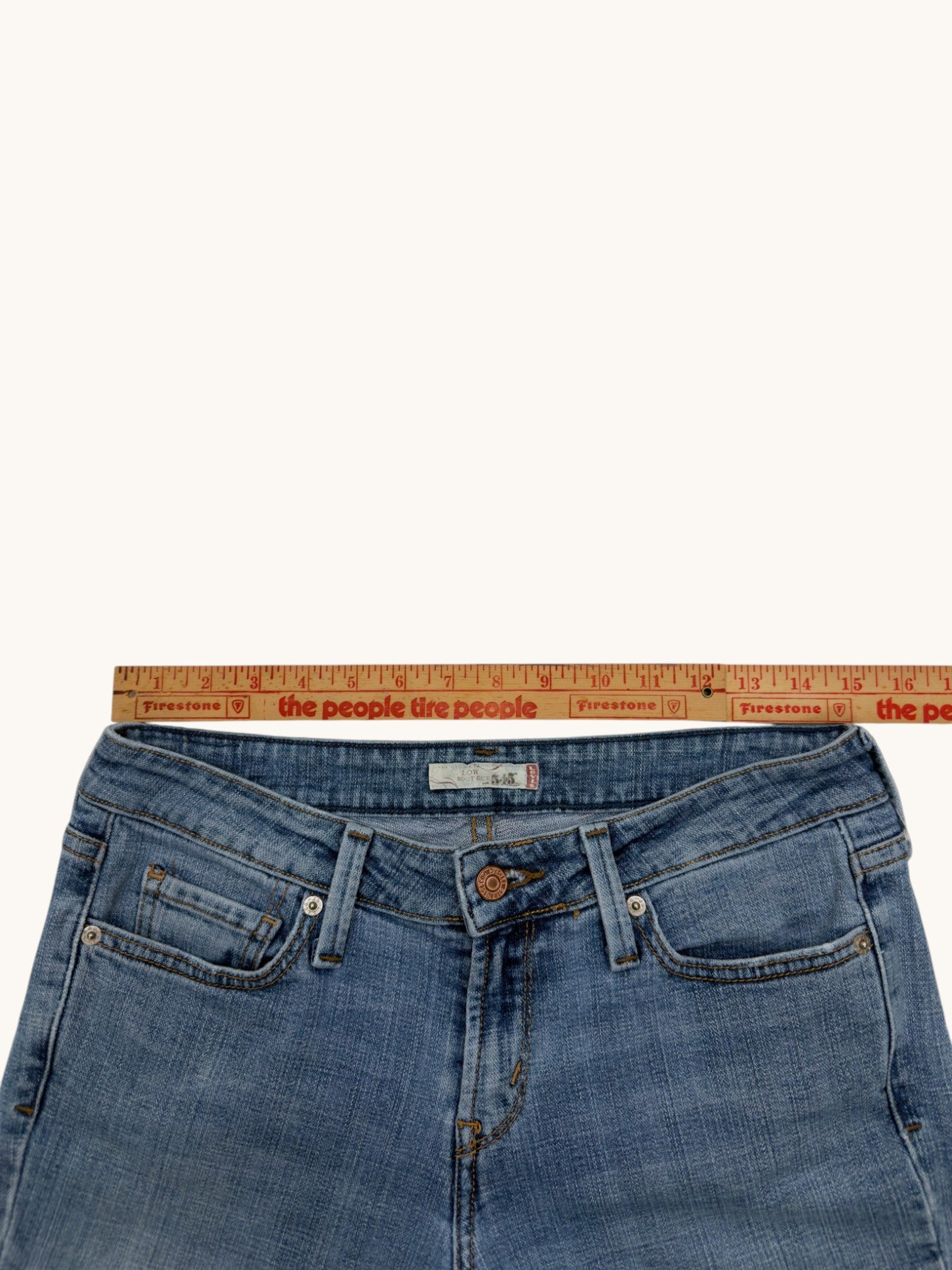 00s Levi's 545 Low Bootcut Cutoffs - 8