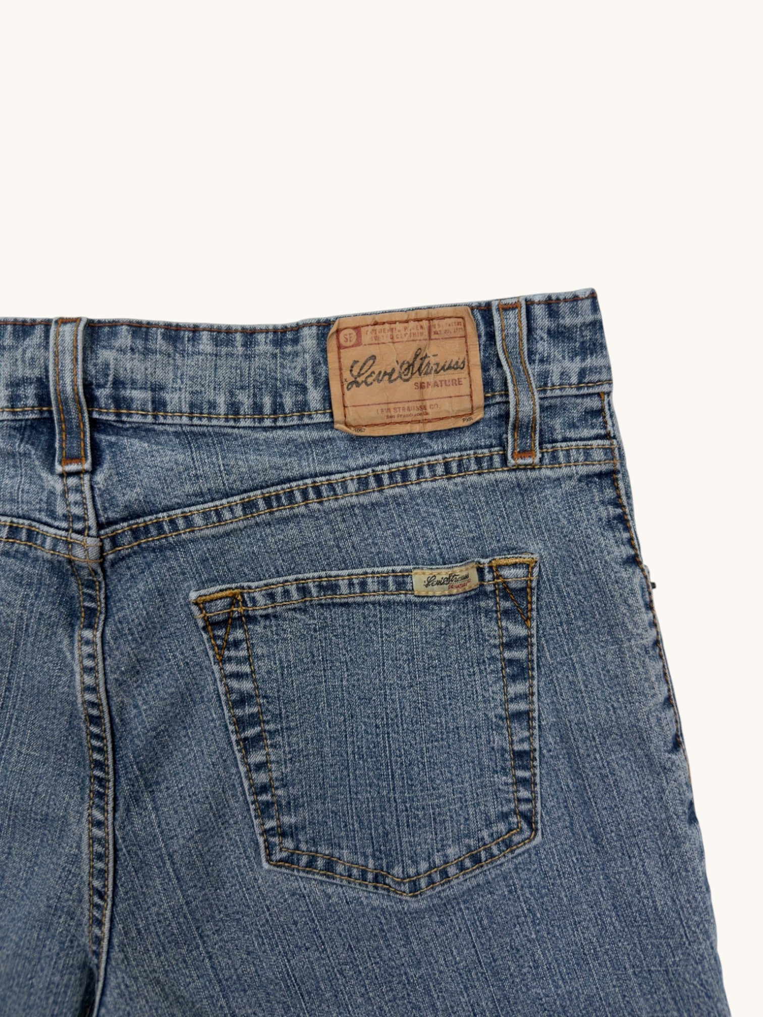 00s Levi's Mid Rise Bootcut Cutoffs - 10