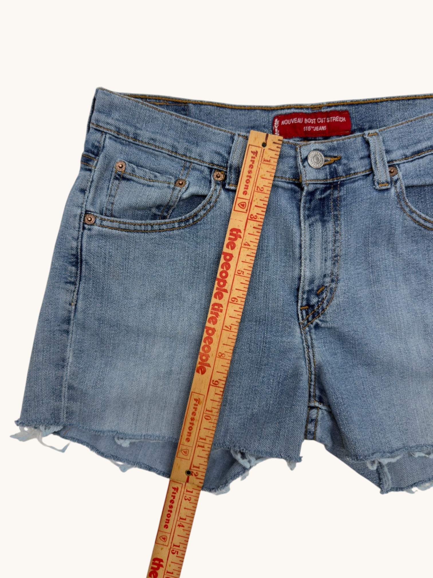 00s Levi's 515 Nouveau Bootcut Cutoffs - 8