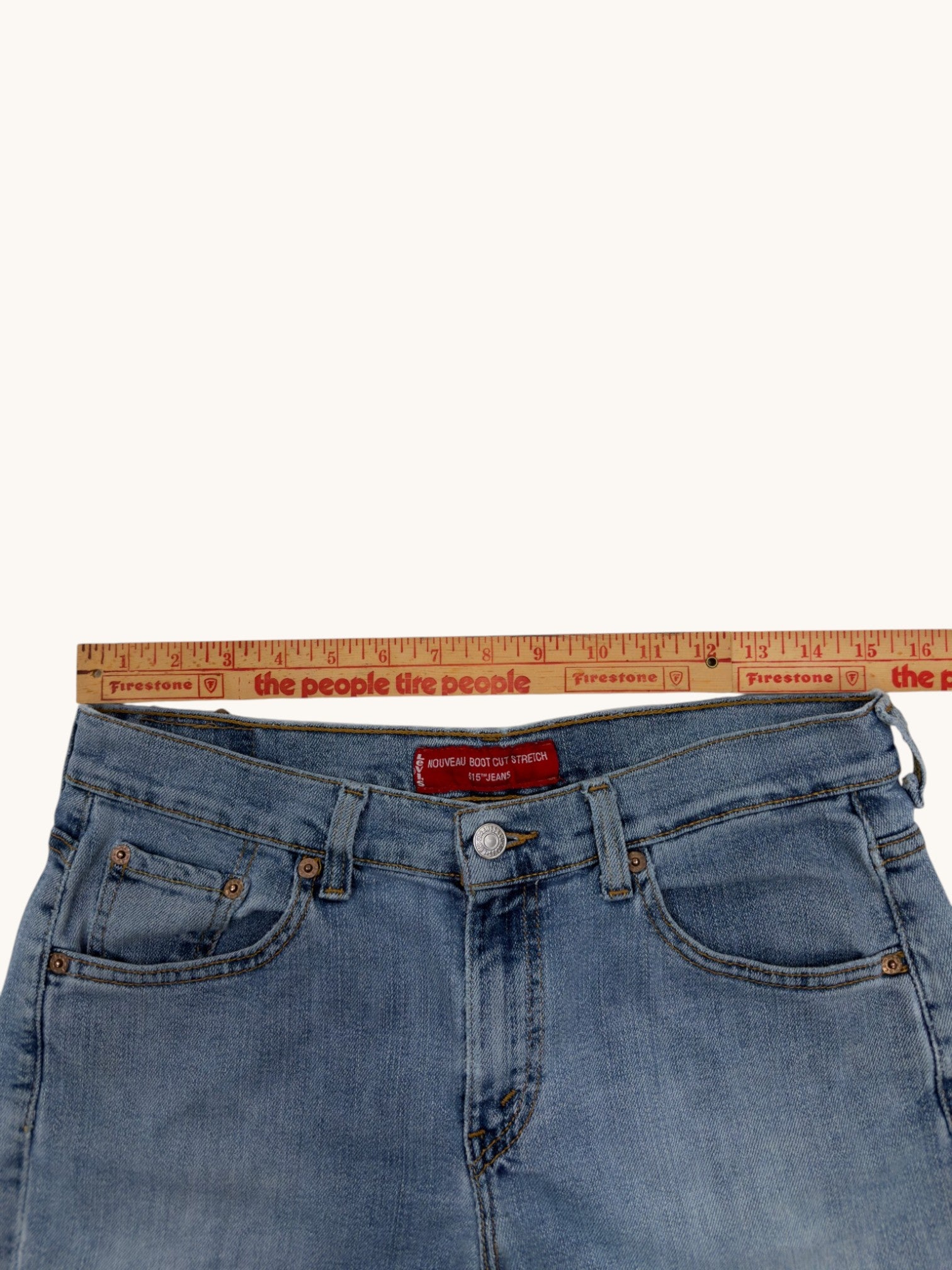 00s Levi's 515 Nouveau Bootcut Cutoffs - 8