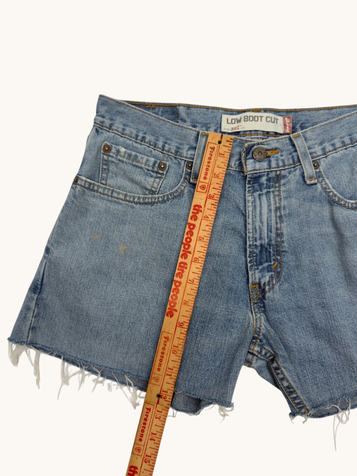 00s Levi's 527 Low Bootcut Cutoffs - 31