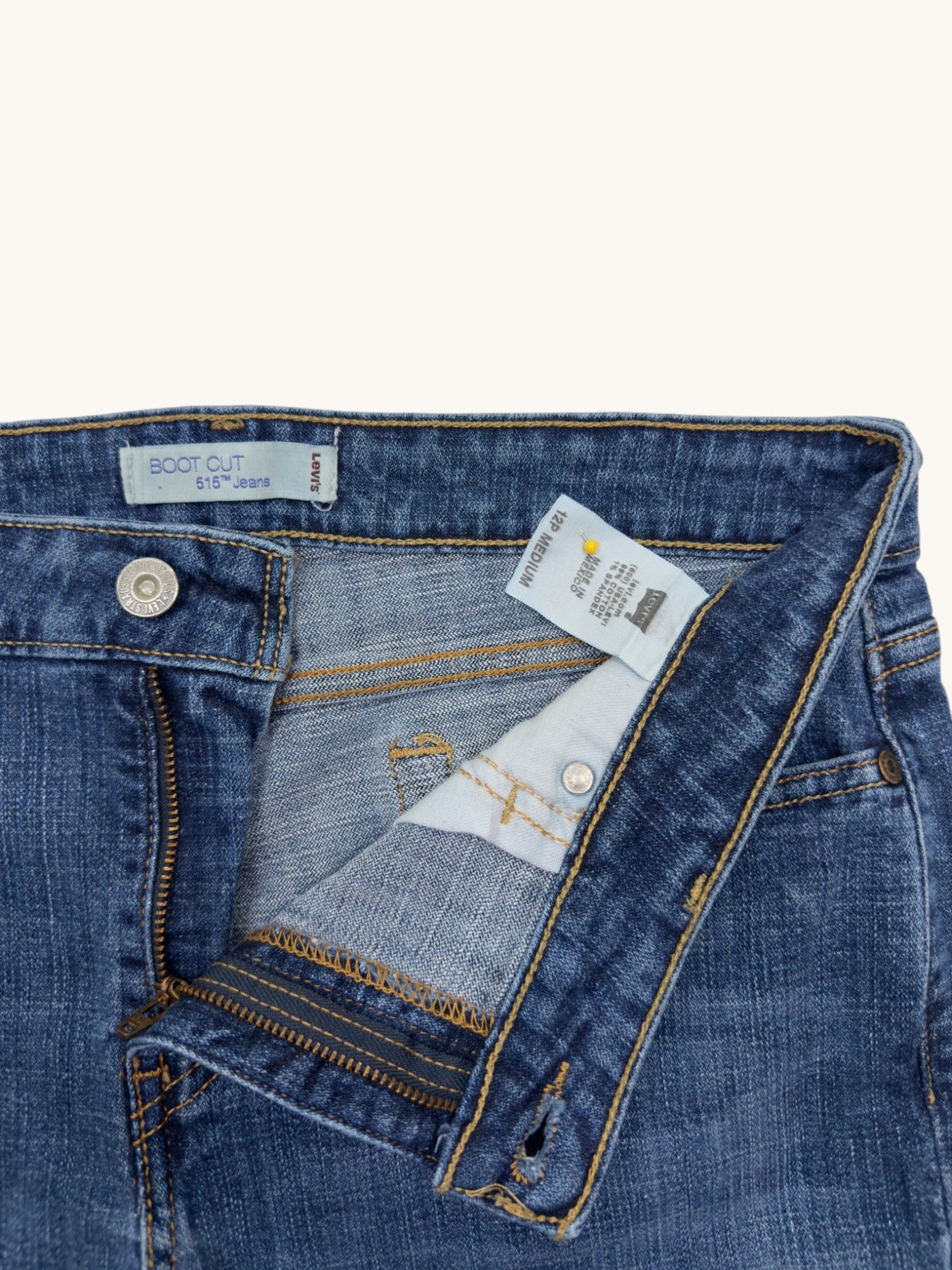 00s Levi's 515 Bootcut Cutoffs - 12