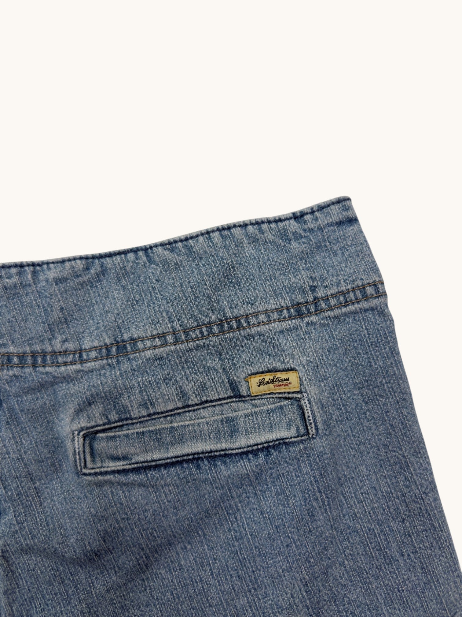 00s Levi's Cutoffs - 12