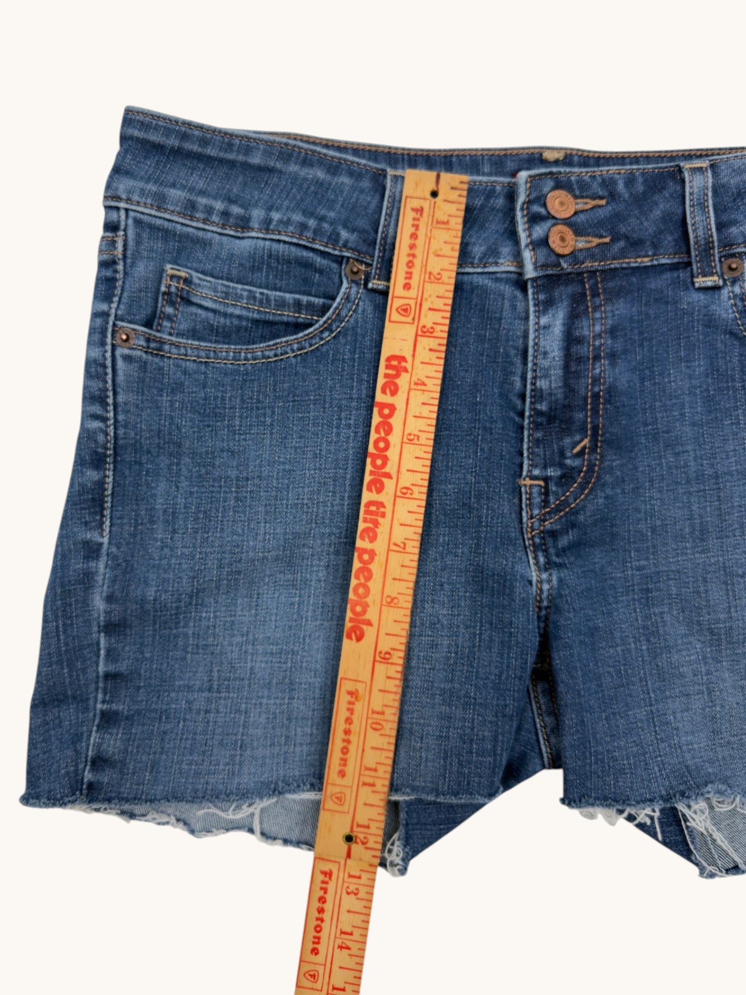 00s Levi's Cutoffs - 8
