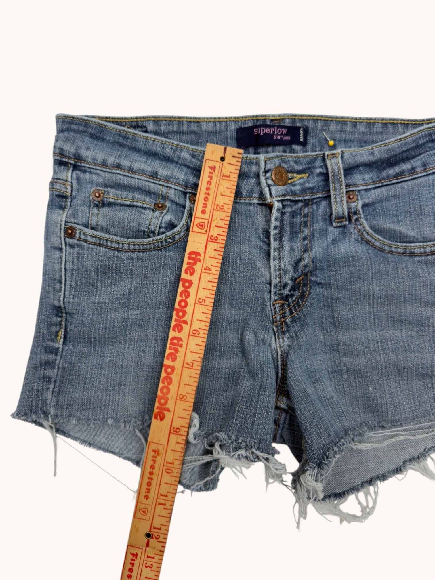 00s Levi's 518 Superlow Cutoffs - 3