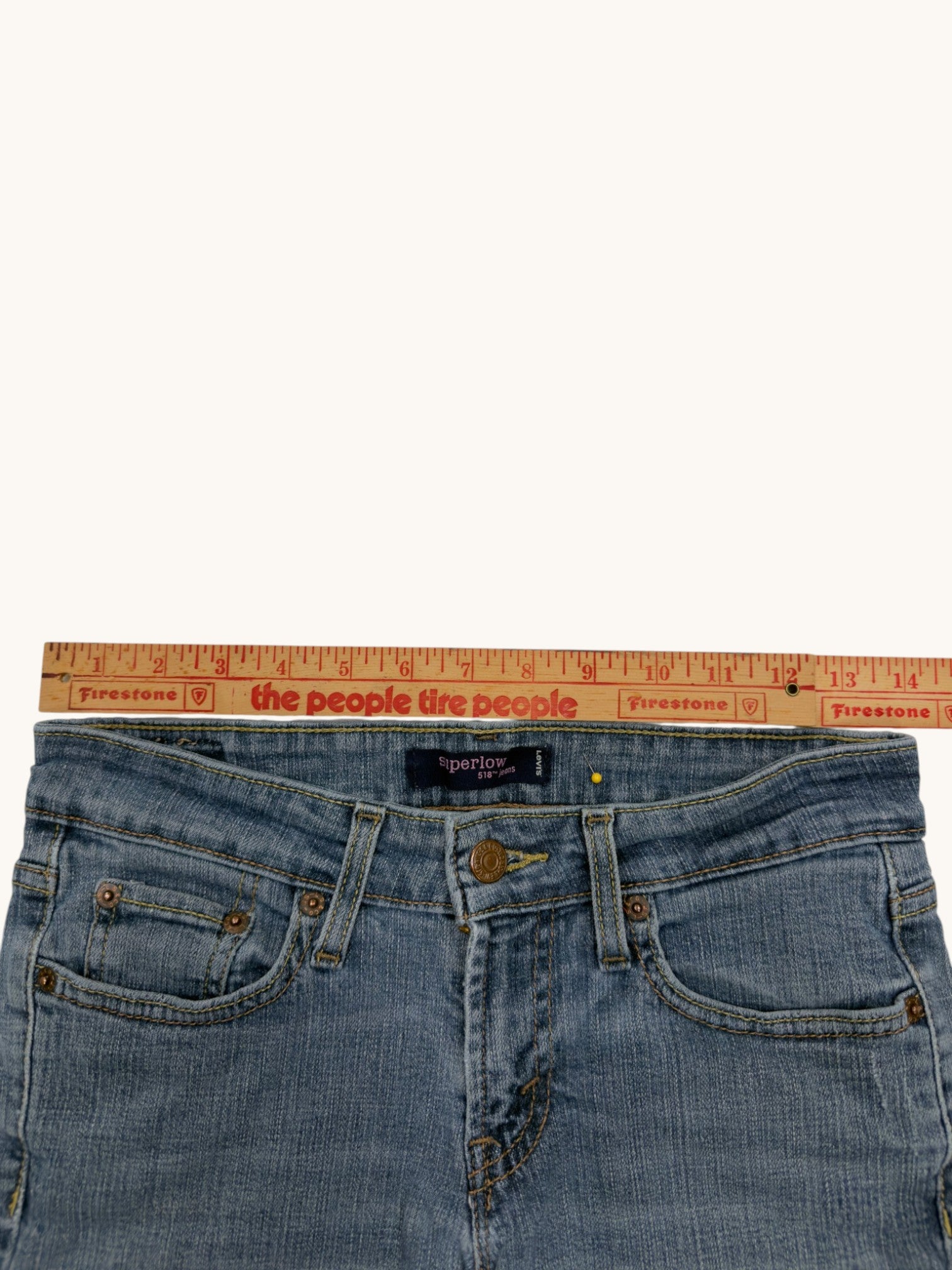 00s Levi's 518 Superlow Cutoffs - 3