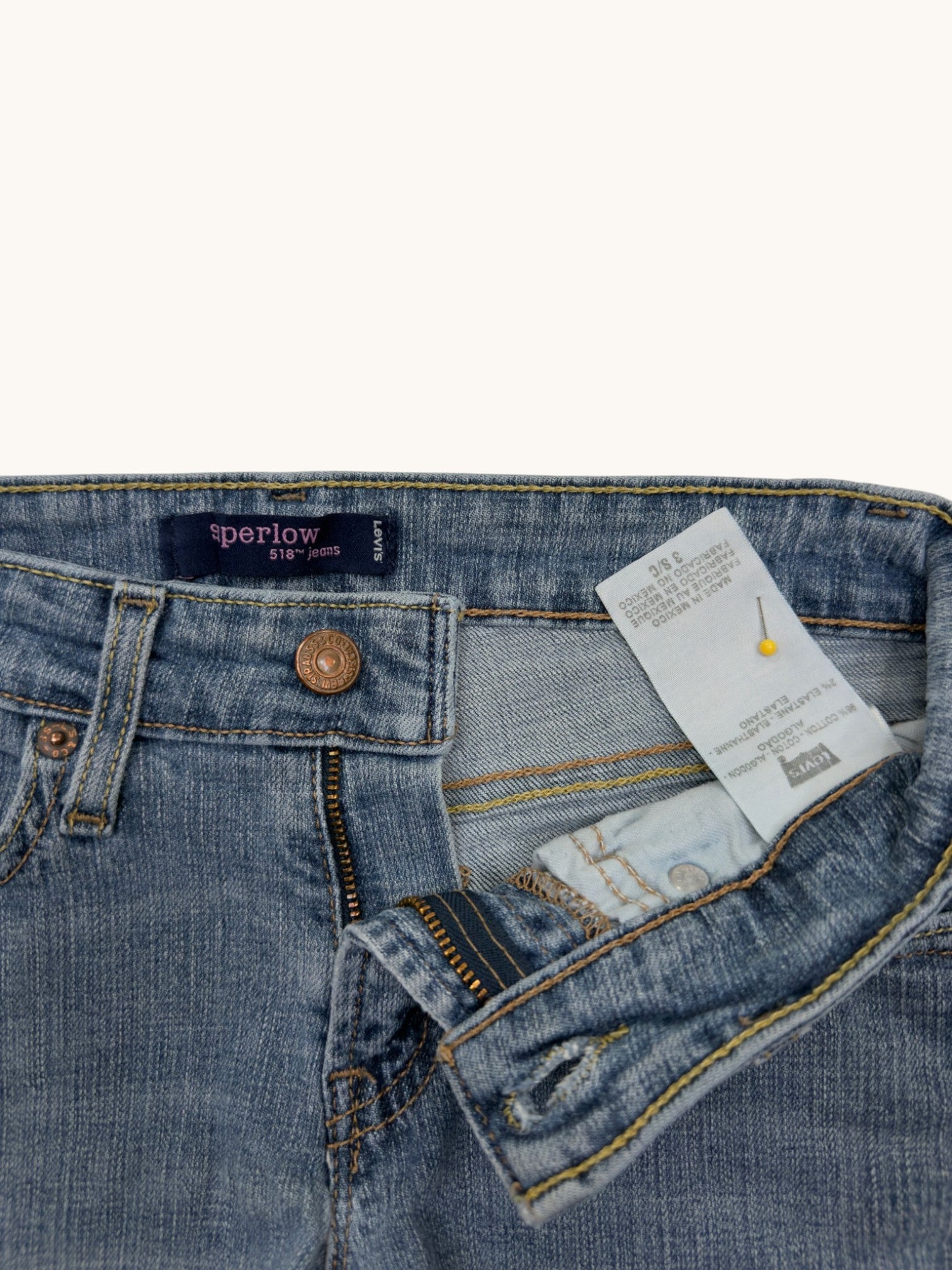 00s Levi's 518 Superlow Cutoffs - 3