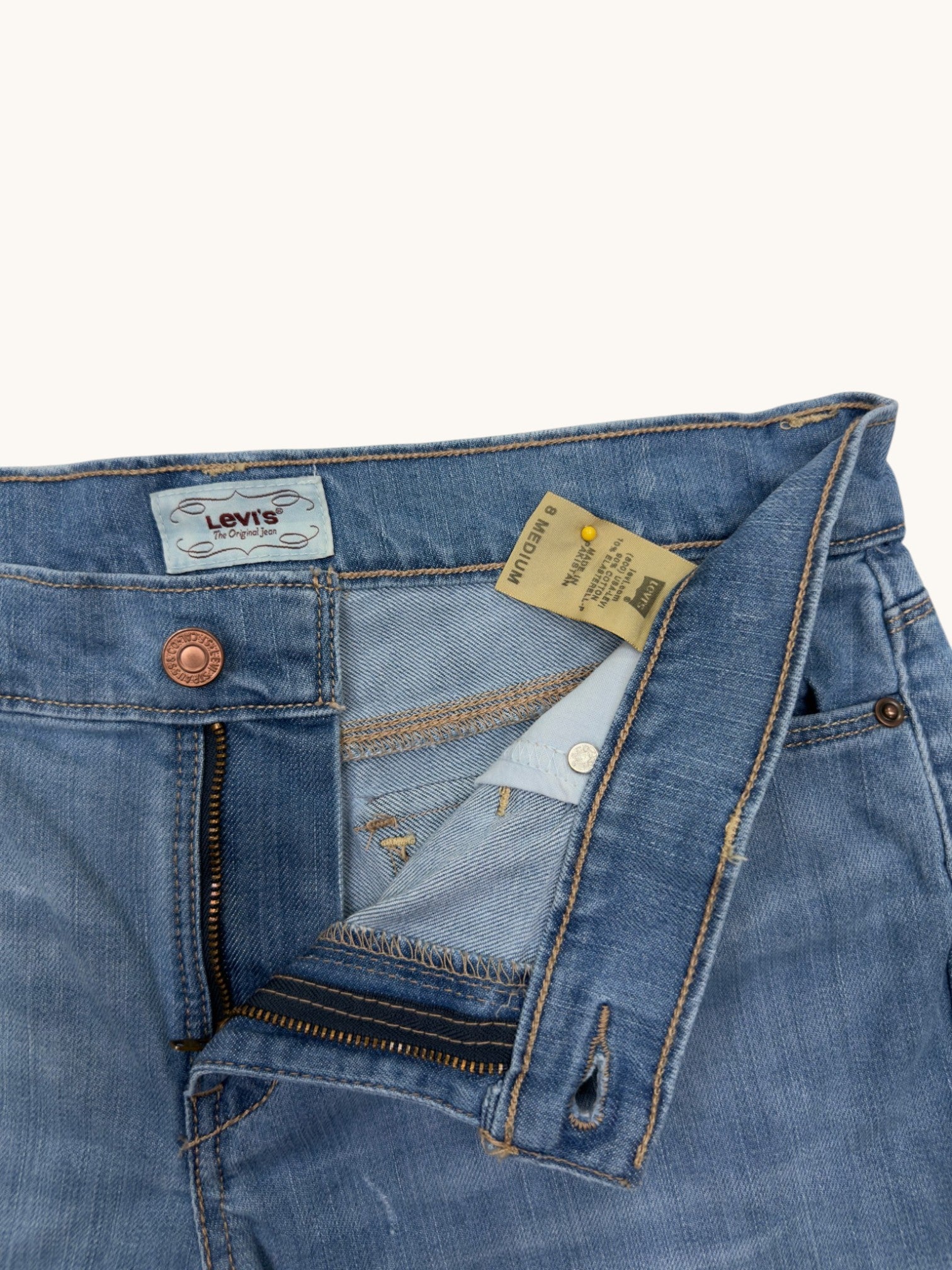 00s Levi's 544 Ultimate Lift Flare Cutoffs - 8