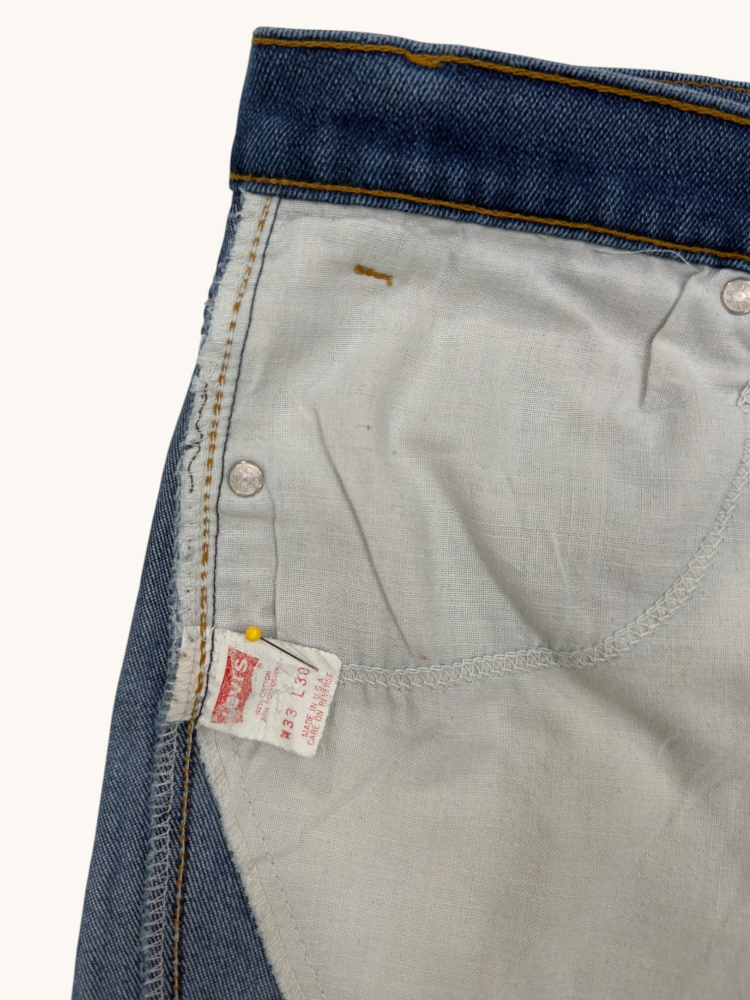 00s Levi's Cutoffs - 33