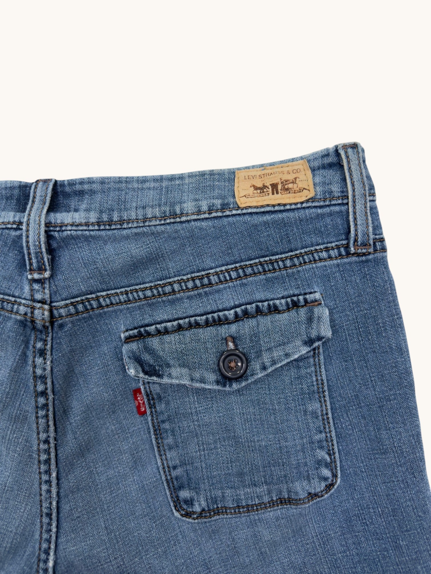 00s Levi's 545 Low Bootcut Cutoffs - 8