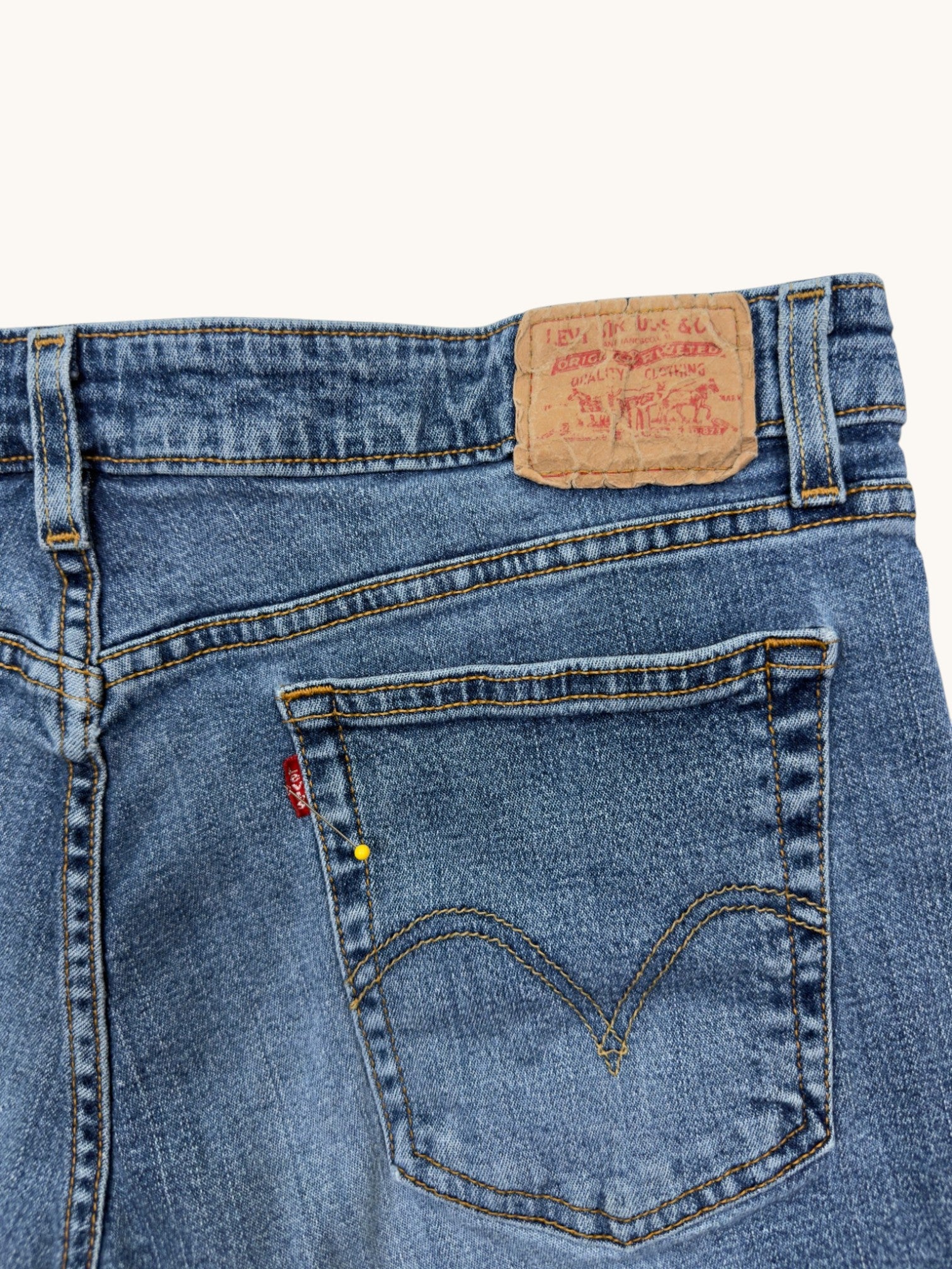 00s Levi's 518 Superlow Stretch Cutoffs - 13