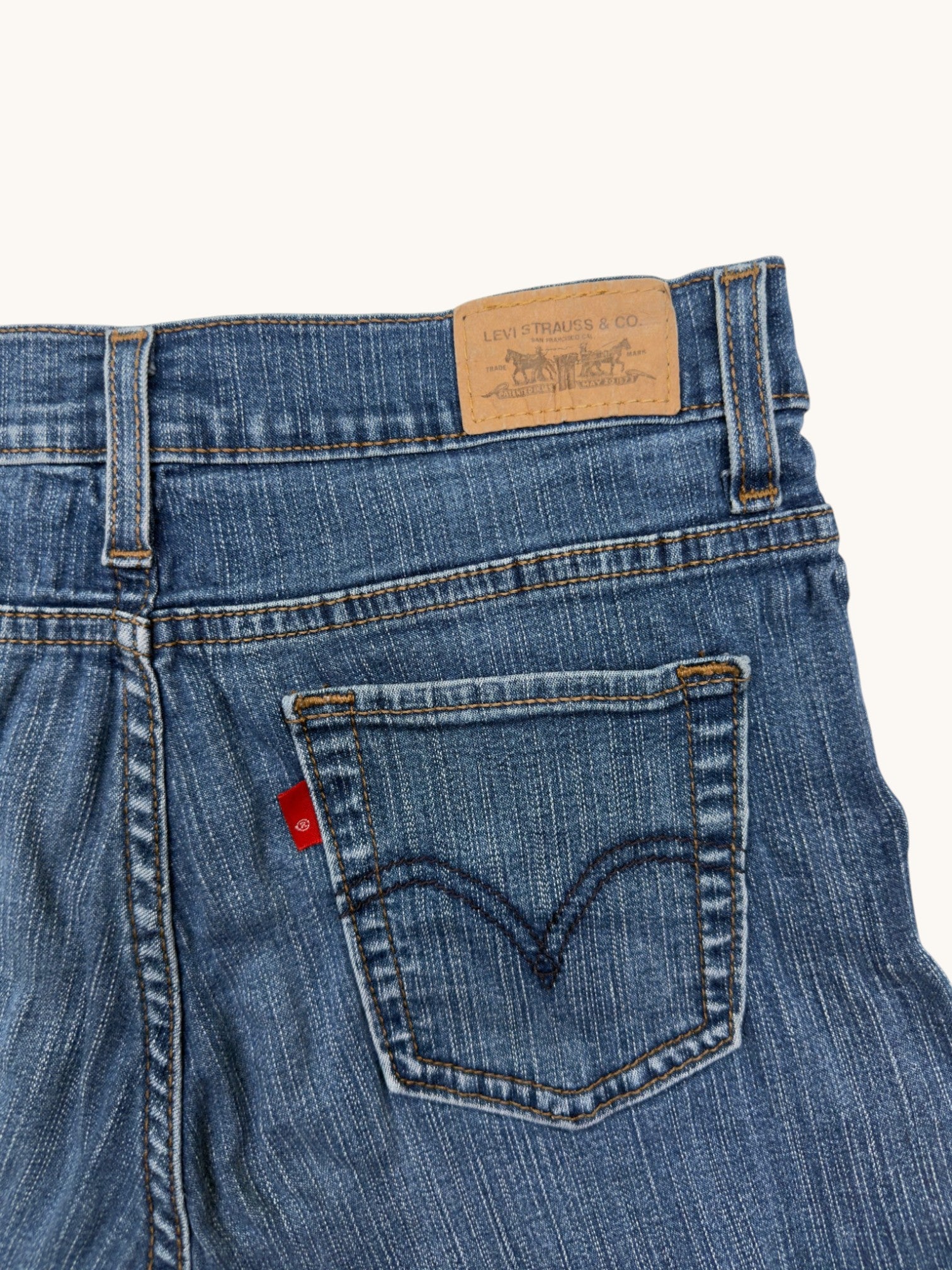 00s Levi's 512 Pefectly Slimming Bootcut Cutoffs - 6