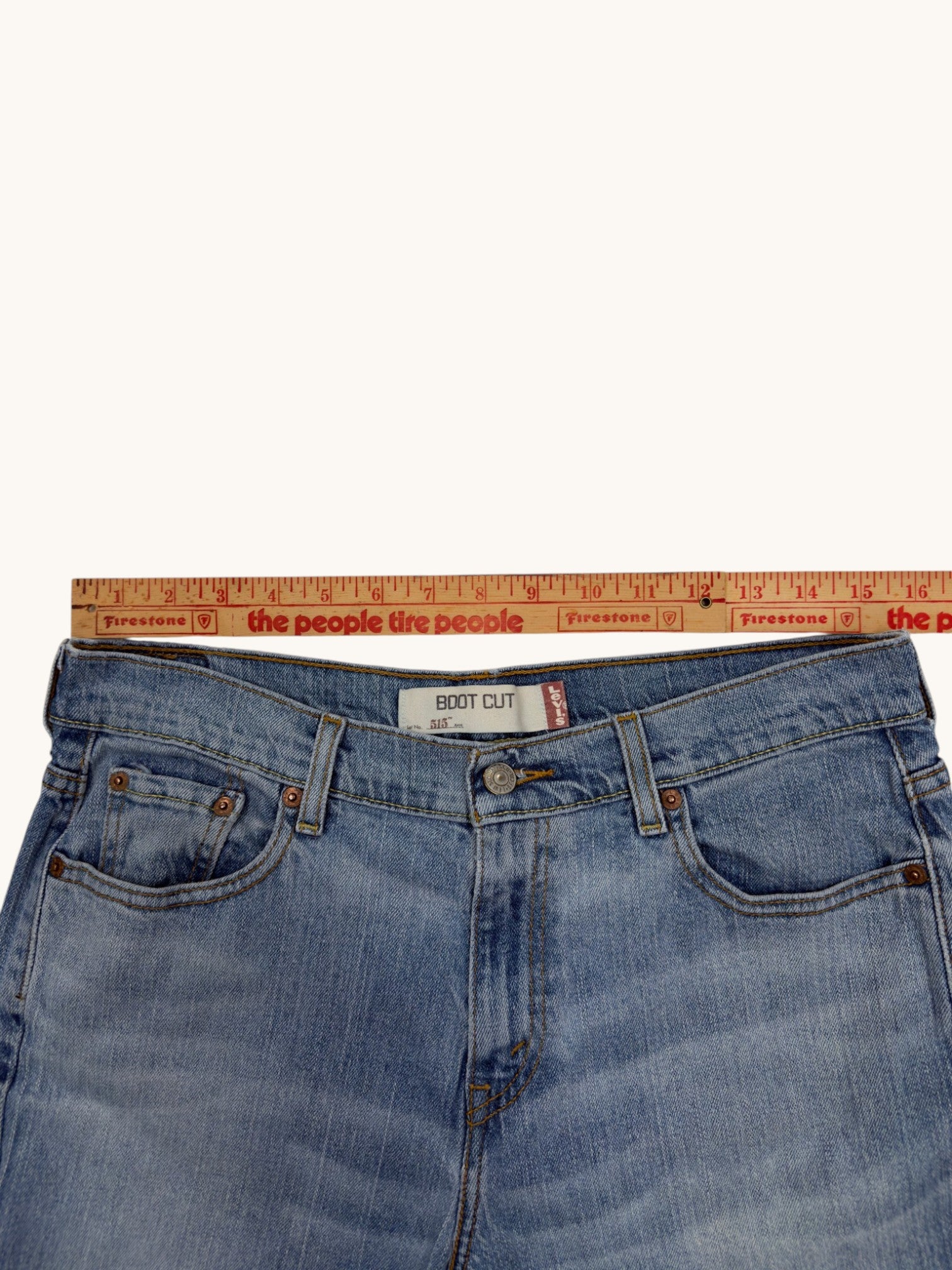 00s Levi's 515 Bootcut Cutoffs - 12