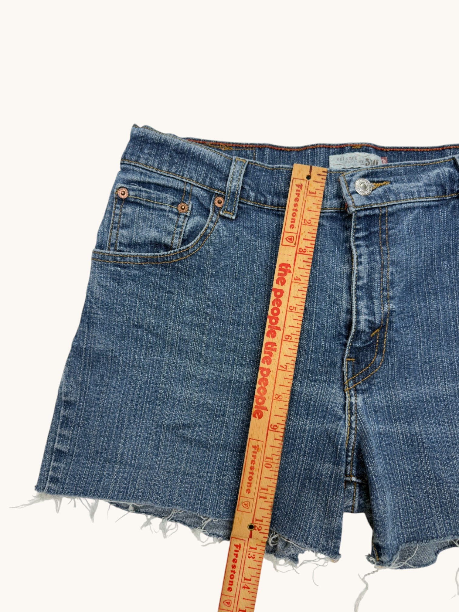 00s Levi's 550 Relaxed Bootcut Cutoffs - 12