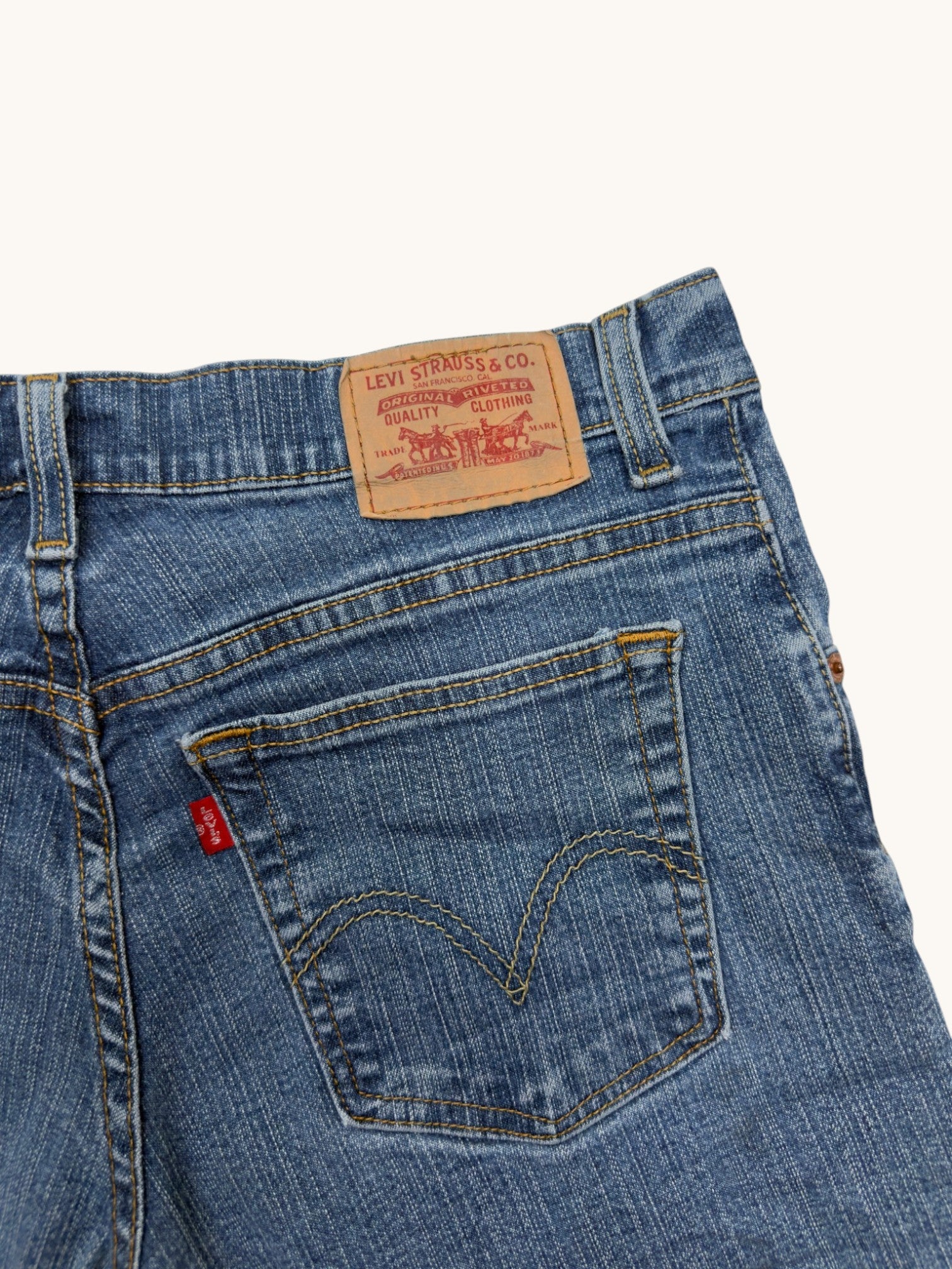 00s Levi's 550 Relaxed Bootcut Cutoffs - 12