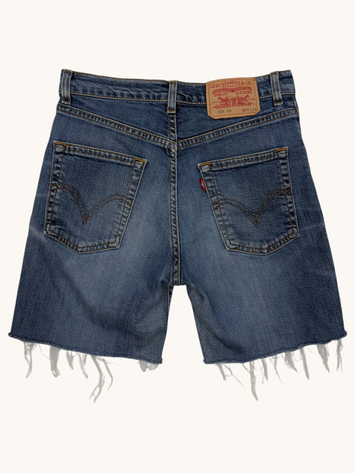 00s Levi's 525 Cutoffs - 30