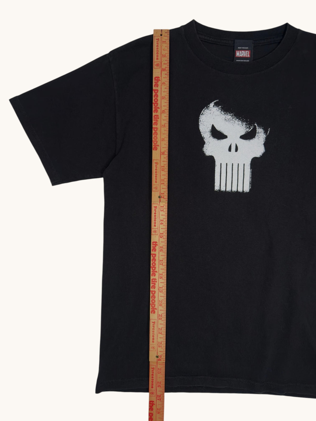 00s Mad Engine Marvel Punisher Tee - XL