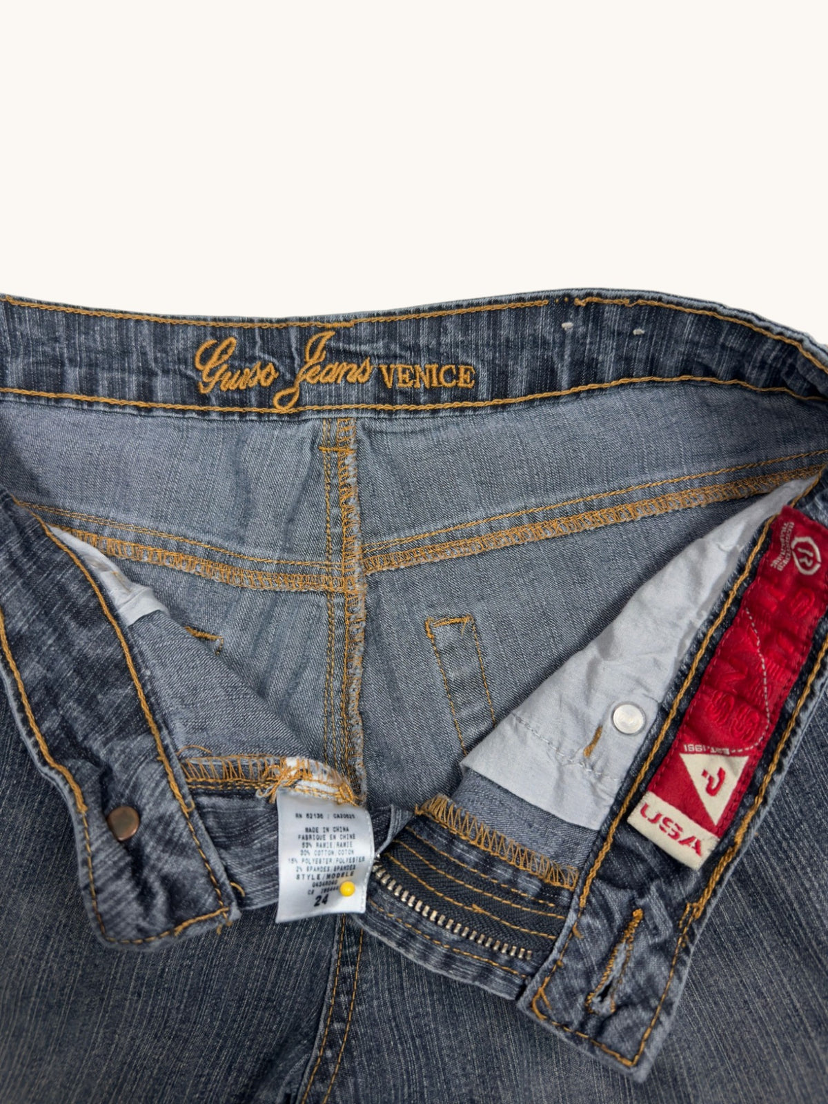 00s Guess Jeans Venice - 24