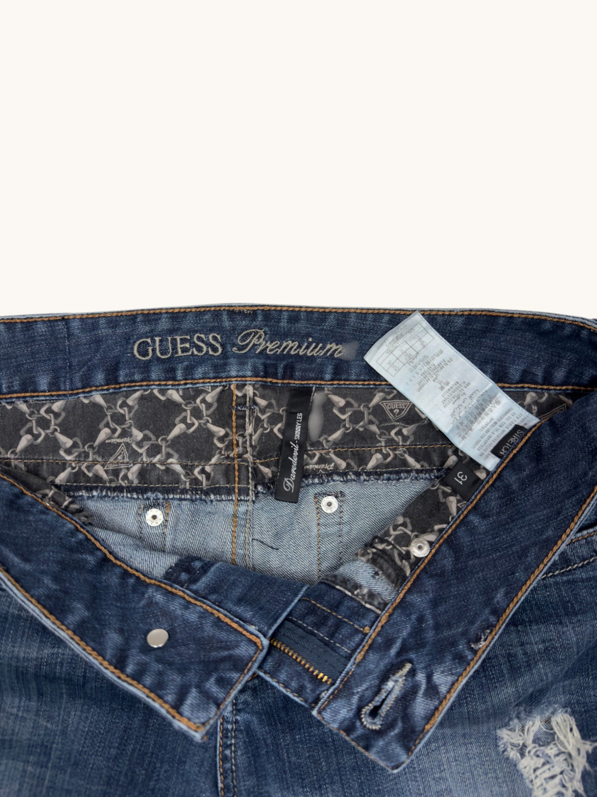 00s Guess Premium Daredevil Skinny Jeans - 31