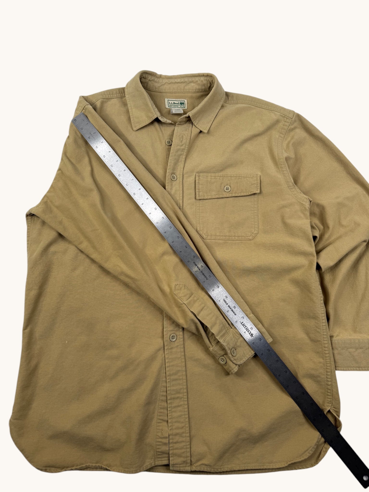 90s L.L. Bean Beige Button Up Shirt - L