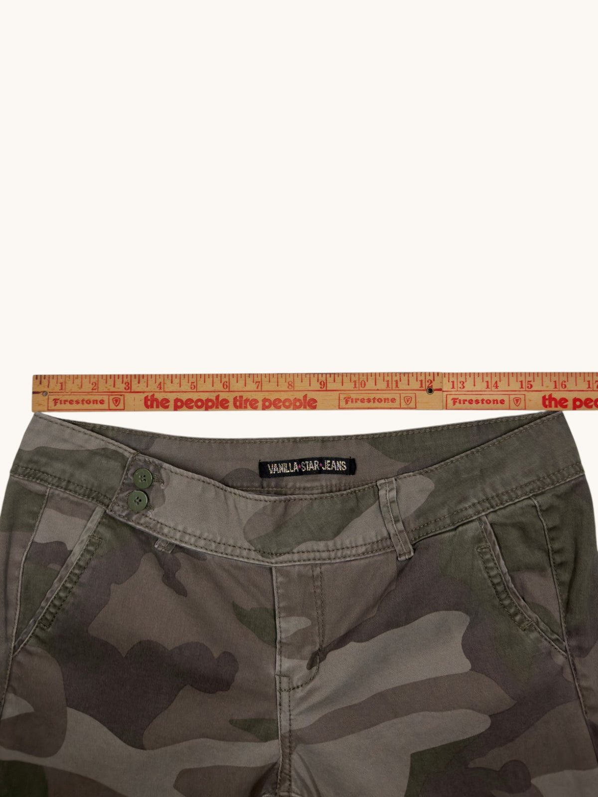 2010s Vanilla Star Jeans Camo Pants - 11