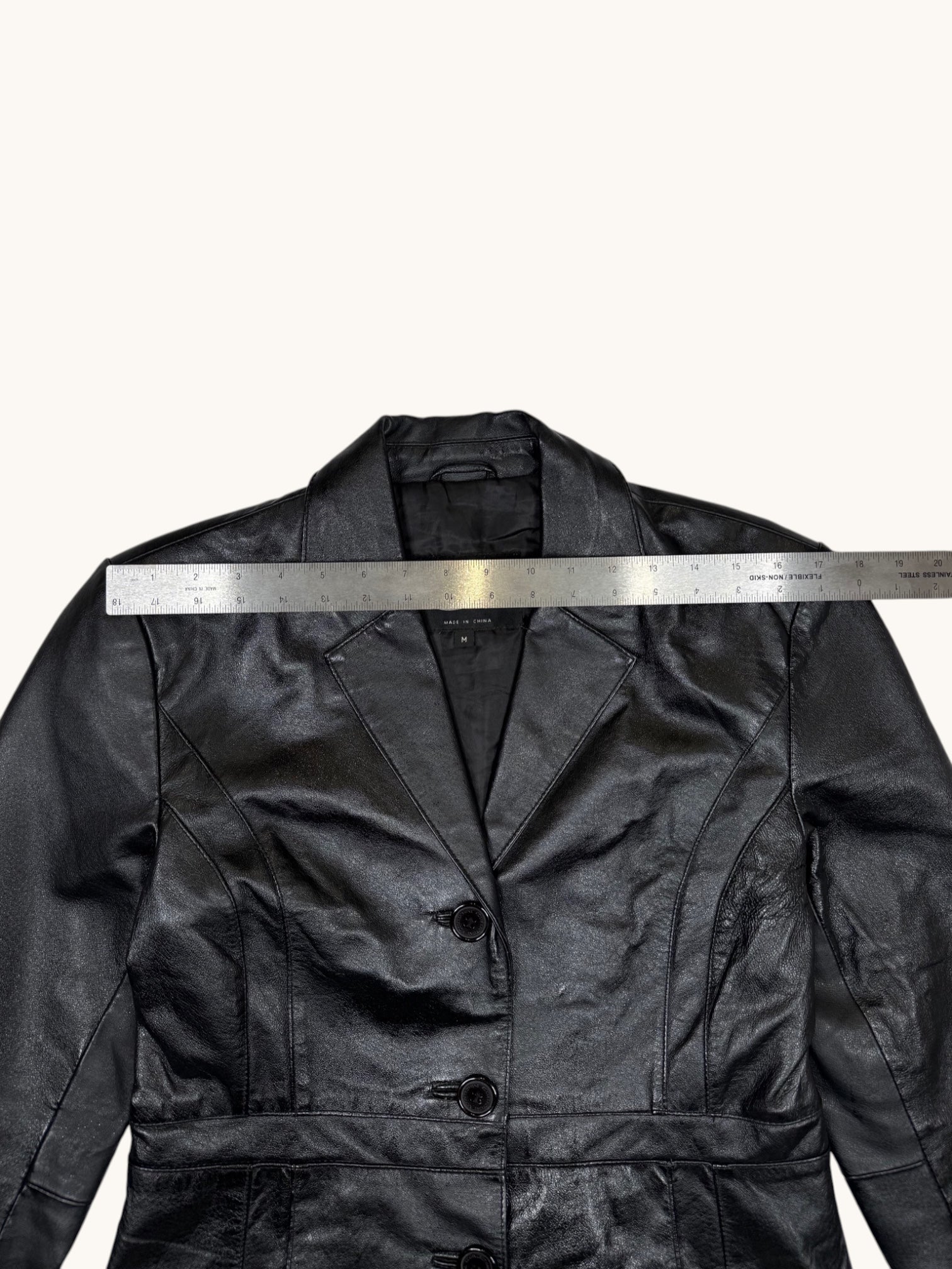 00s KC Collections Black Leather Jacket - M