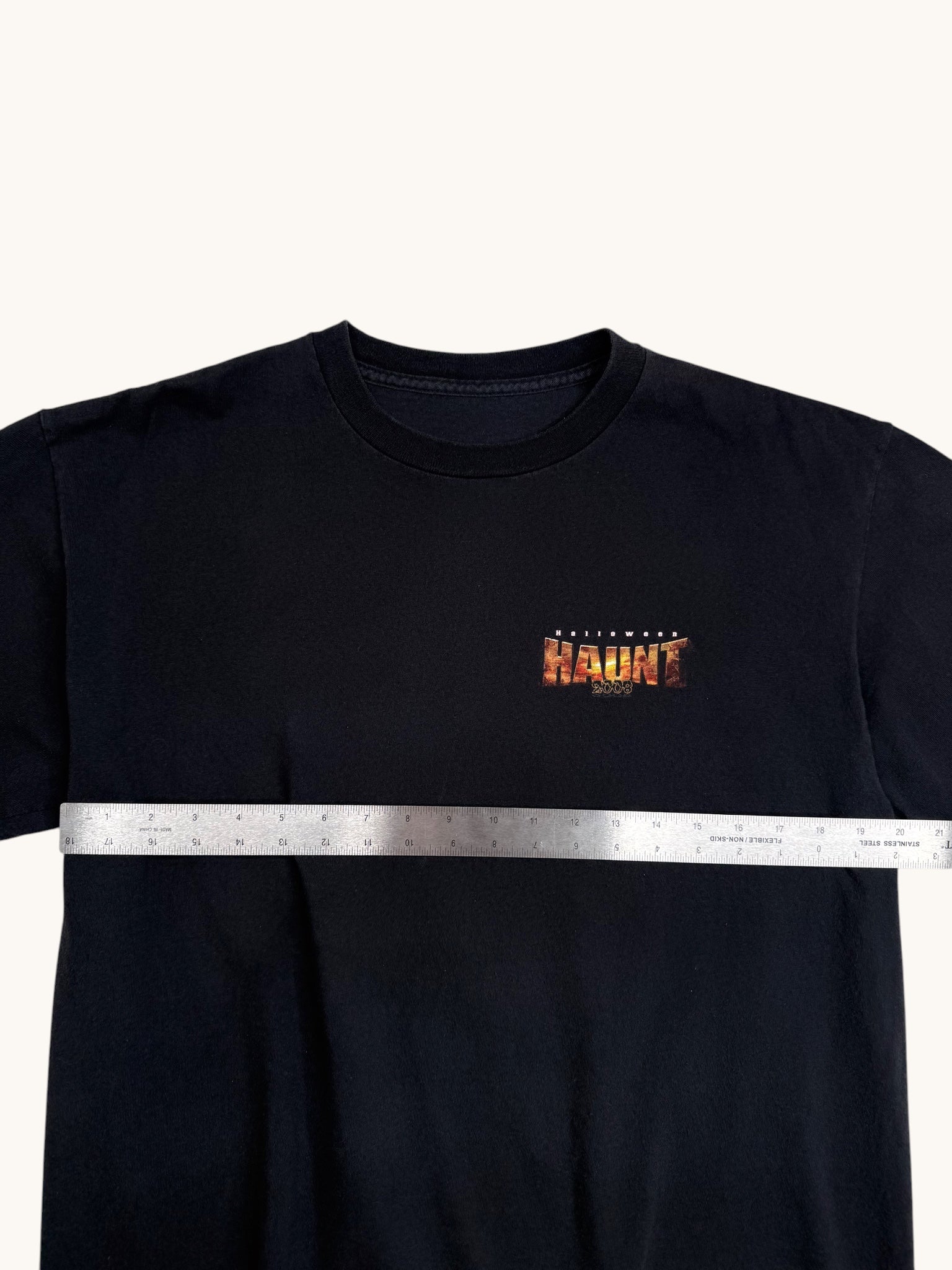00s Knott's Scary Farm Graphic Tee