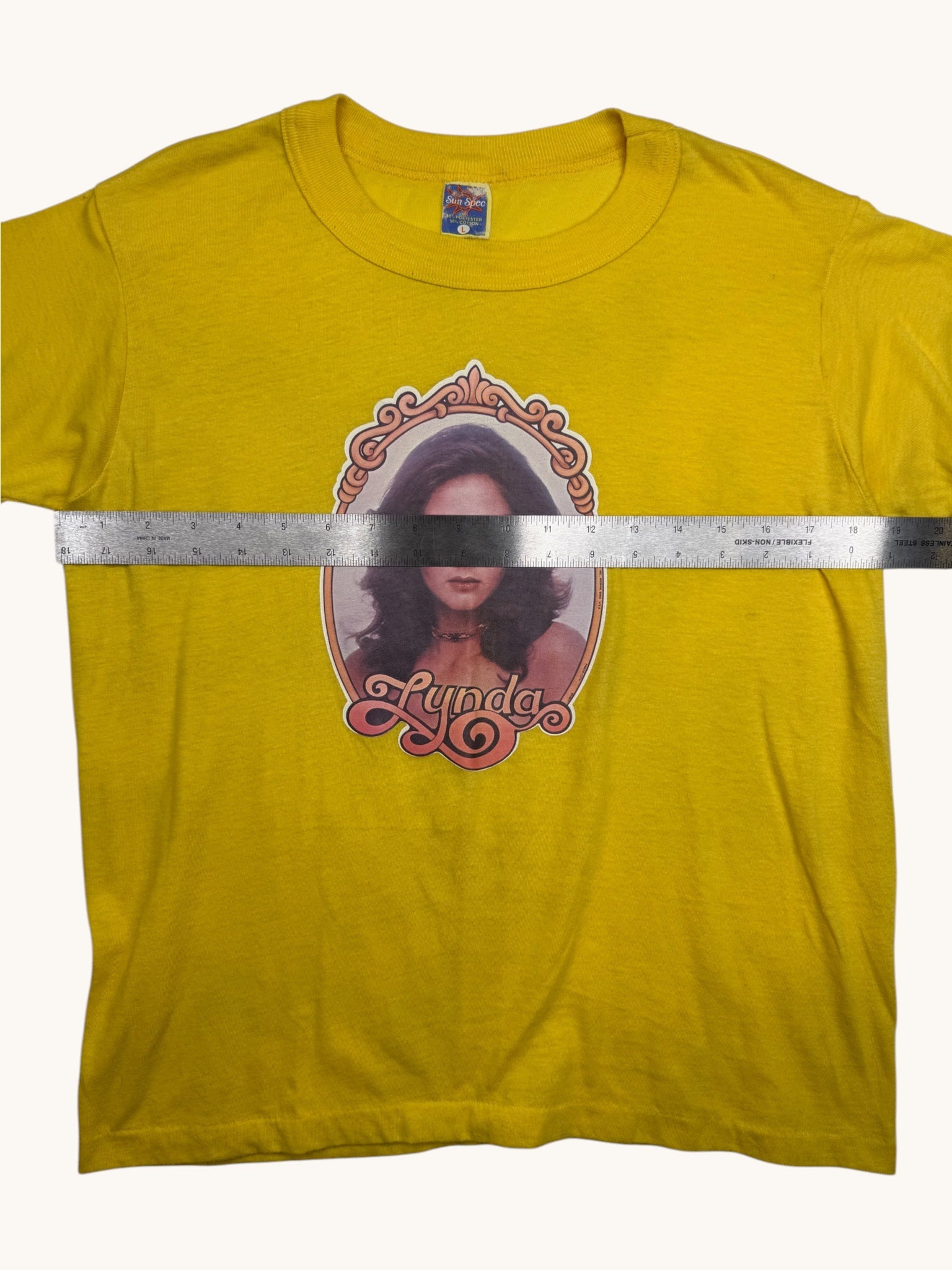 70s Sun Spec Yellow Wonder Woman Graphic Tee - L