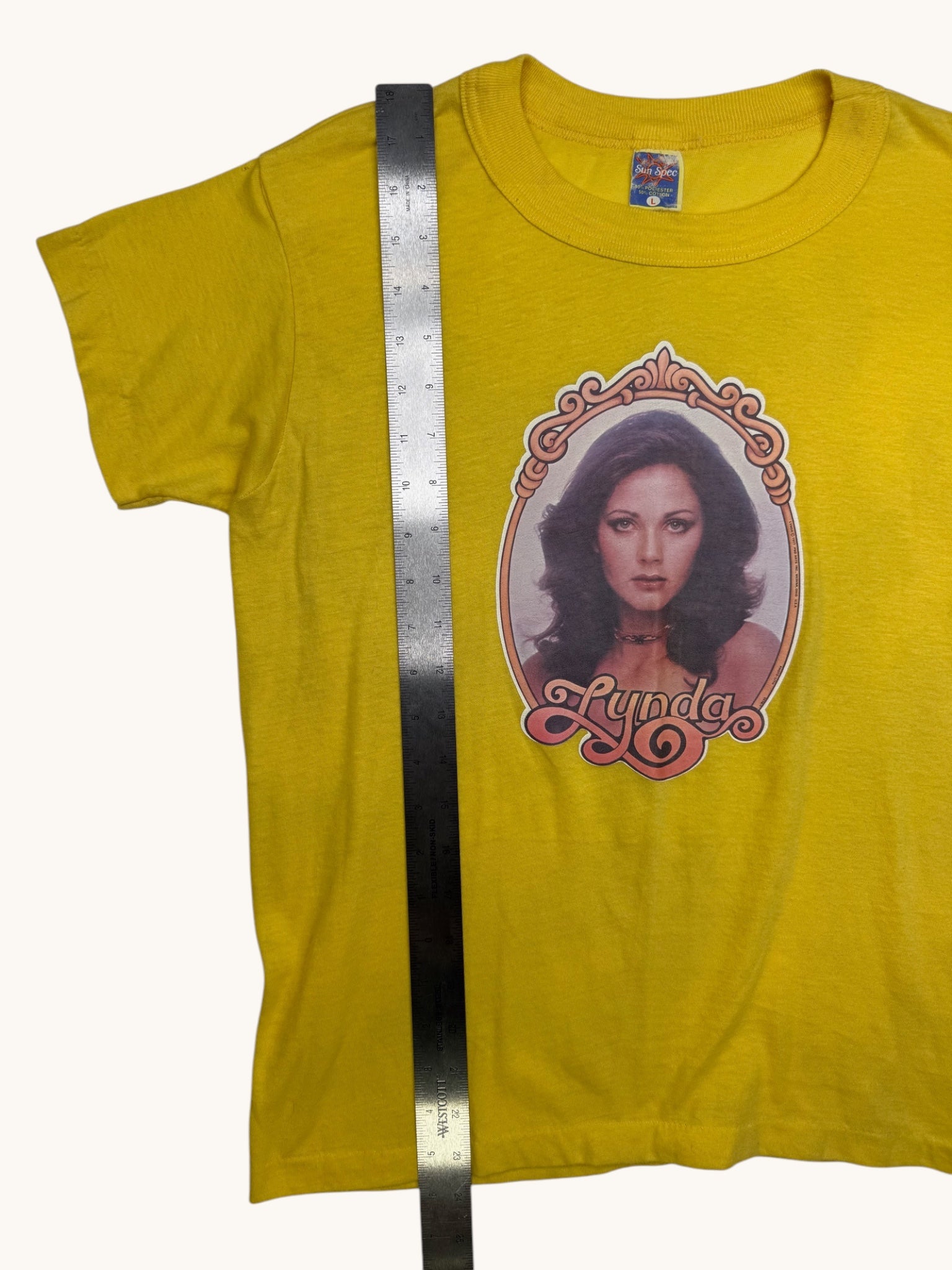 70s Sun Spec Yellow Wonder Woman Graphic Tee - L
