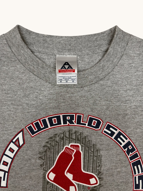 00s Boston Red Sox World Series Champions Tee - M