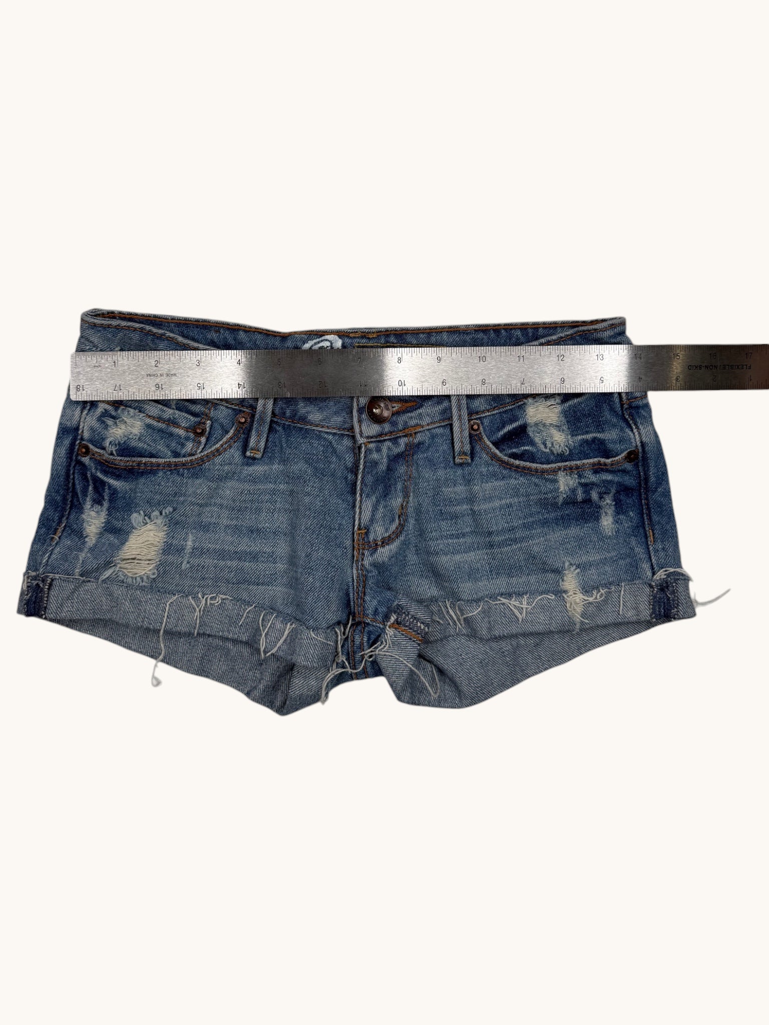 00s Billabong Low Rise Denim Shorts - 0