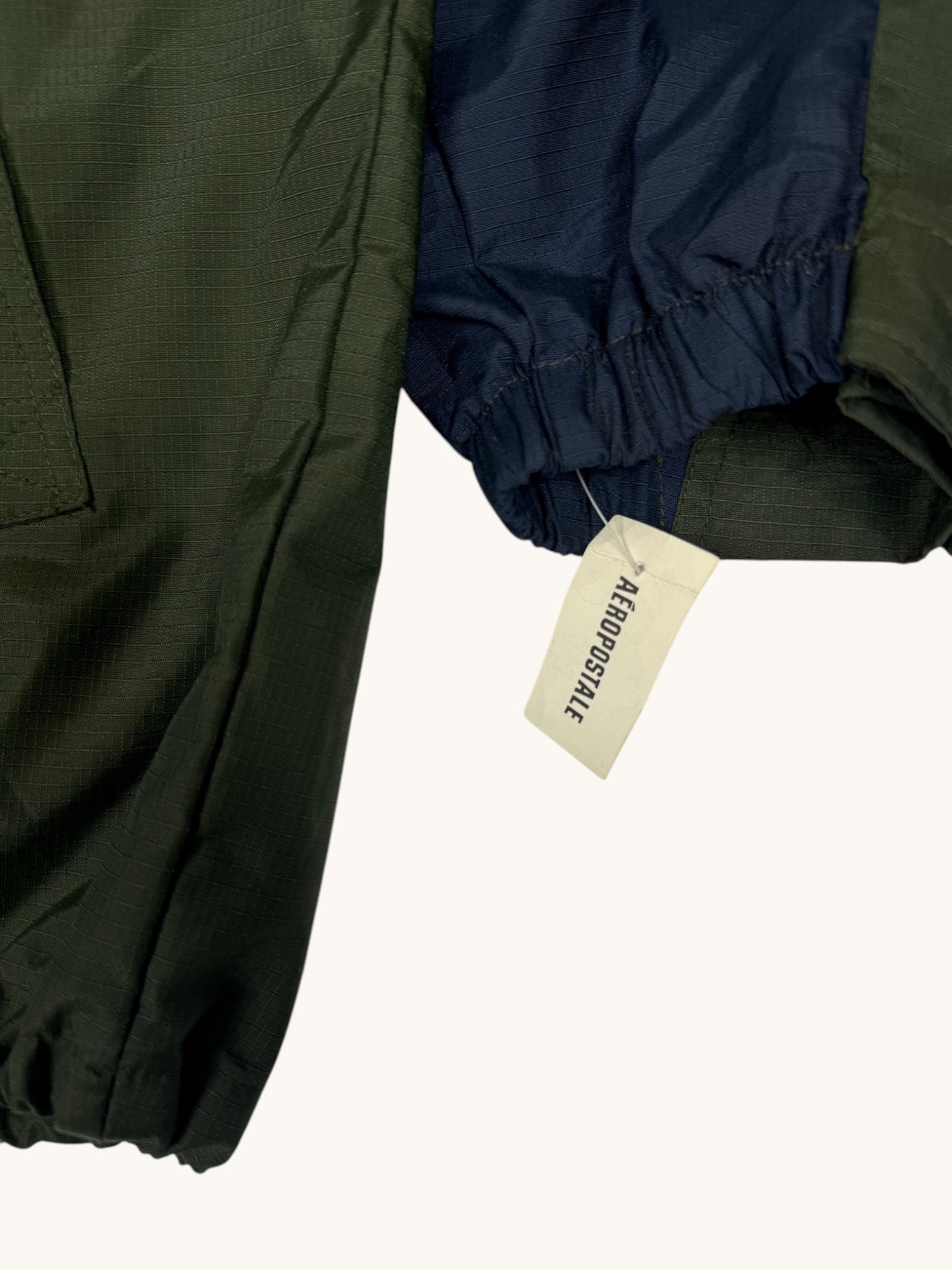 90s Aeropostale Green Nylon Jacket - L