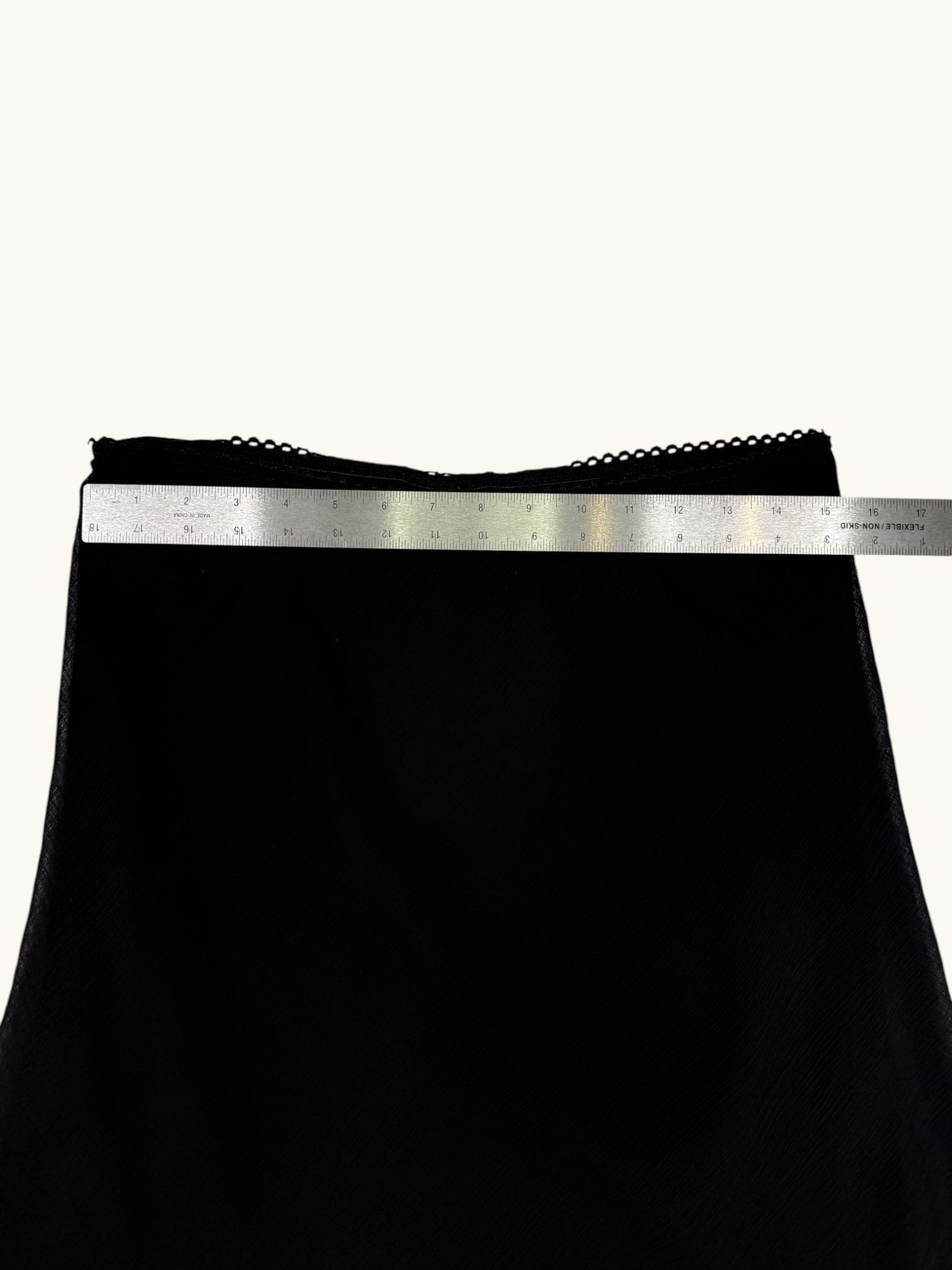 90s Pantology Black Flowy Skirt - L