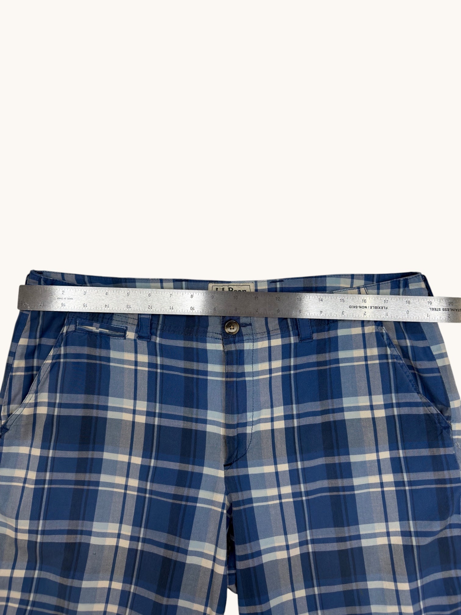 00s L.L. Bean Plaid Shorts - 36